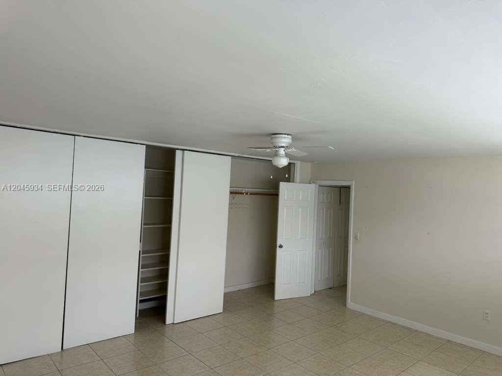 11925 NE 19th Drive 8 — photo 3