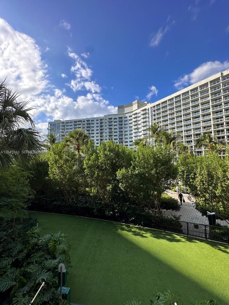 1500 Bay Road 264S, Miami Beach, FL 33139