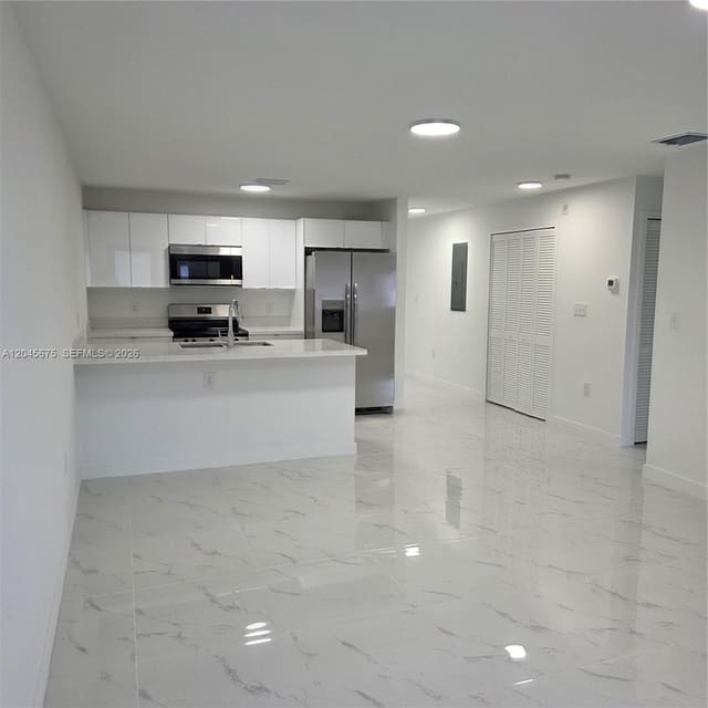 2731 NW 44th Street 2731, Miami, FL 33142