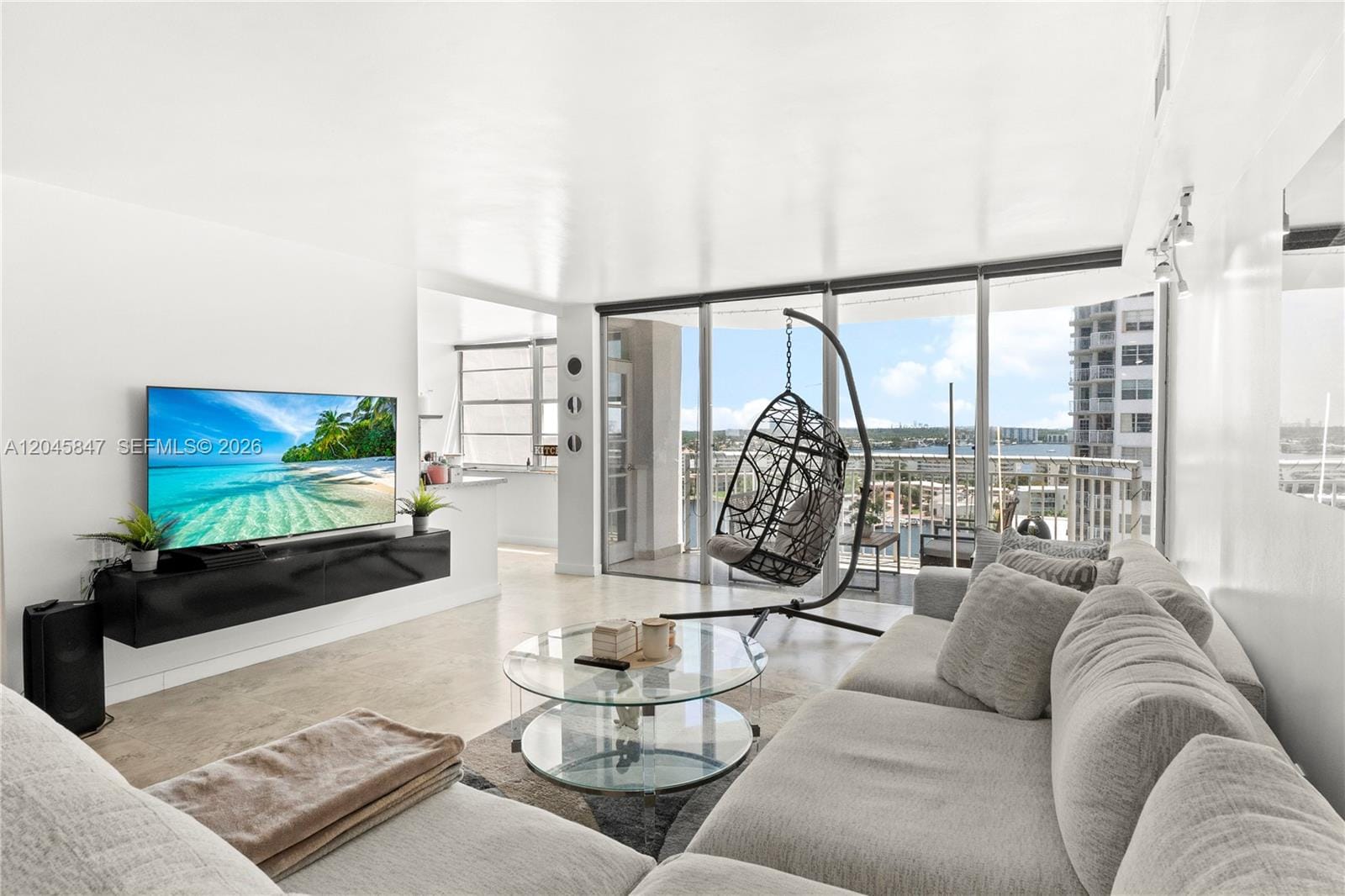 18071 Biscayne Boulevard 1404, Aventura, FL 33160 photo 6