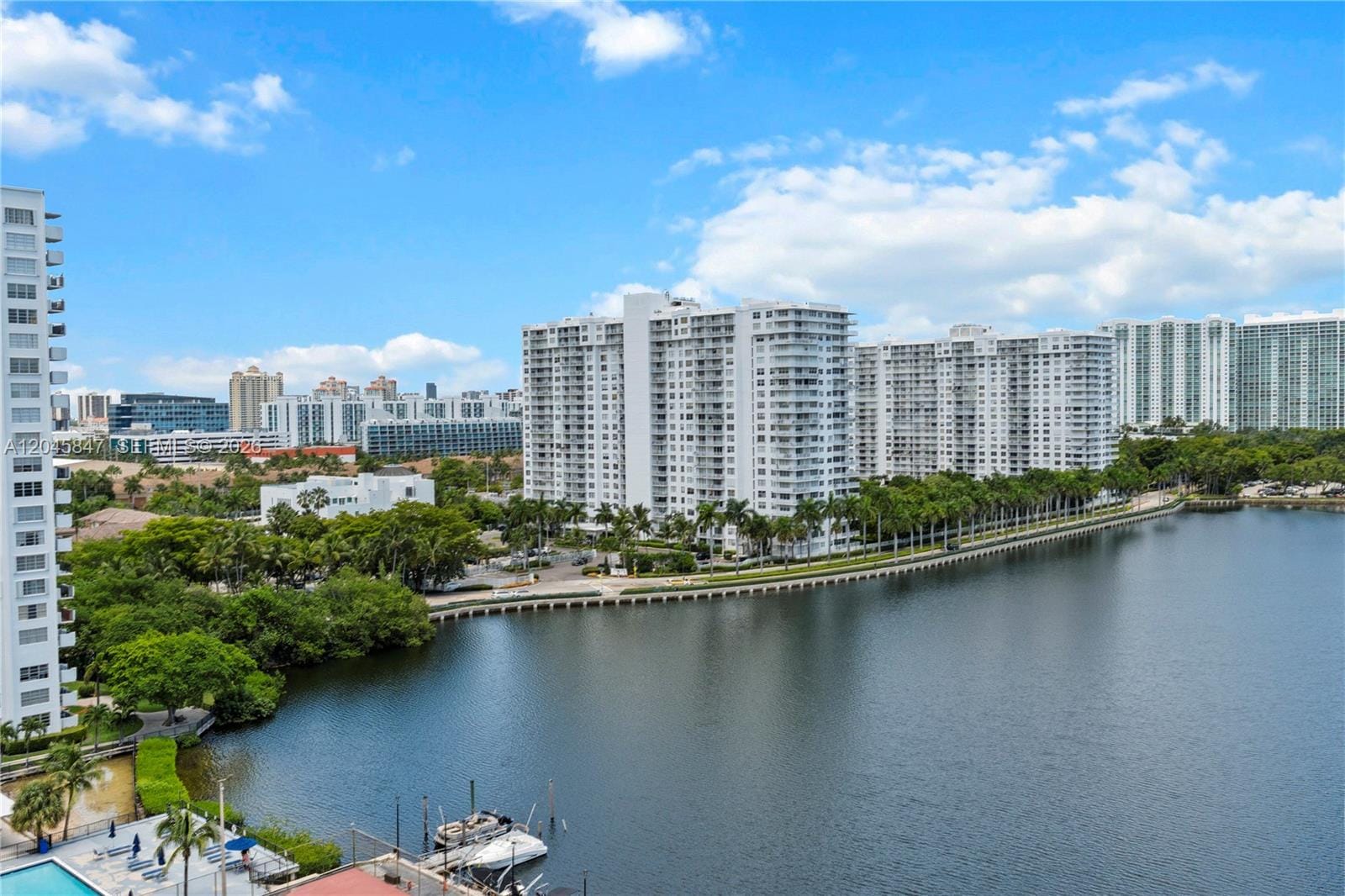 18071 Biscayne Boulevard 1404, Aventura, FL 33160 photo 10