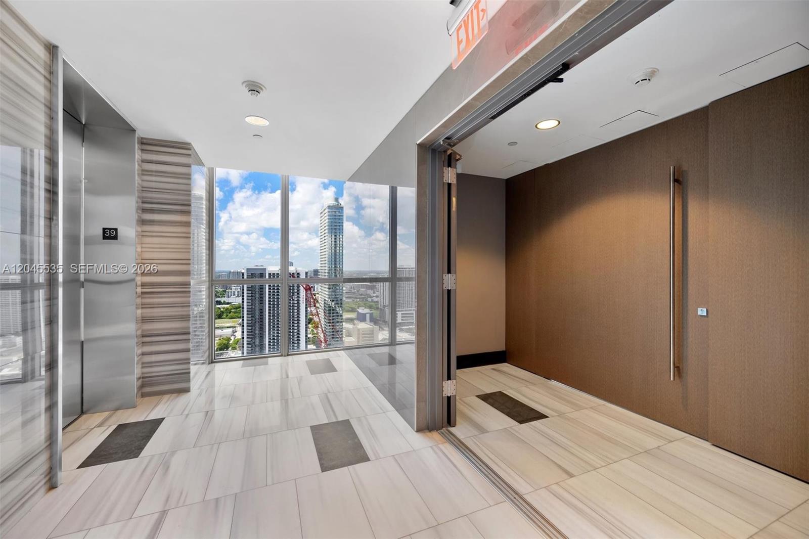 1100 Biscayne Boulevard 3906, Miami, FL 33132