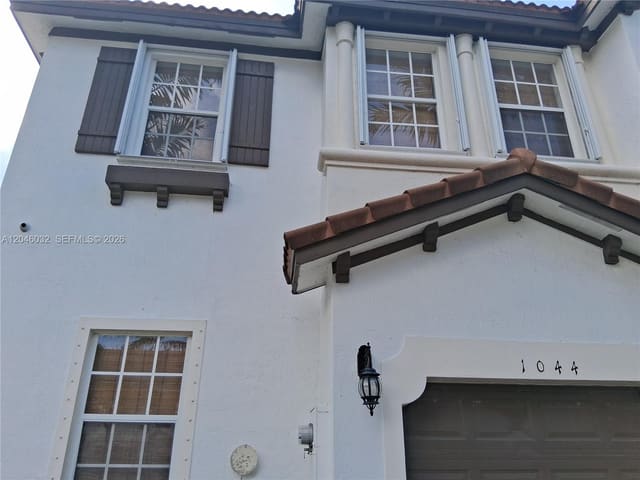 1044 NE 30th Avenue, Homestead, FL 33033
