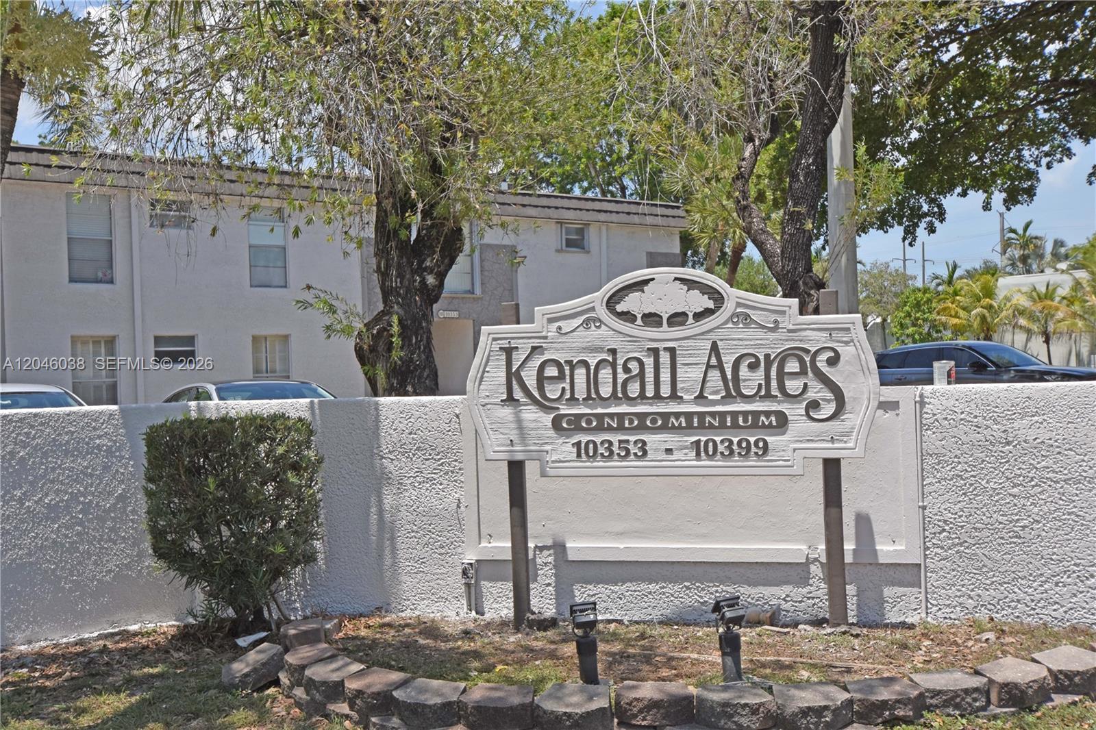 10387 N Kendall Drive R2, Miami, FL 33176