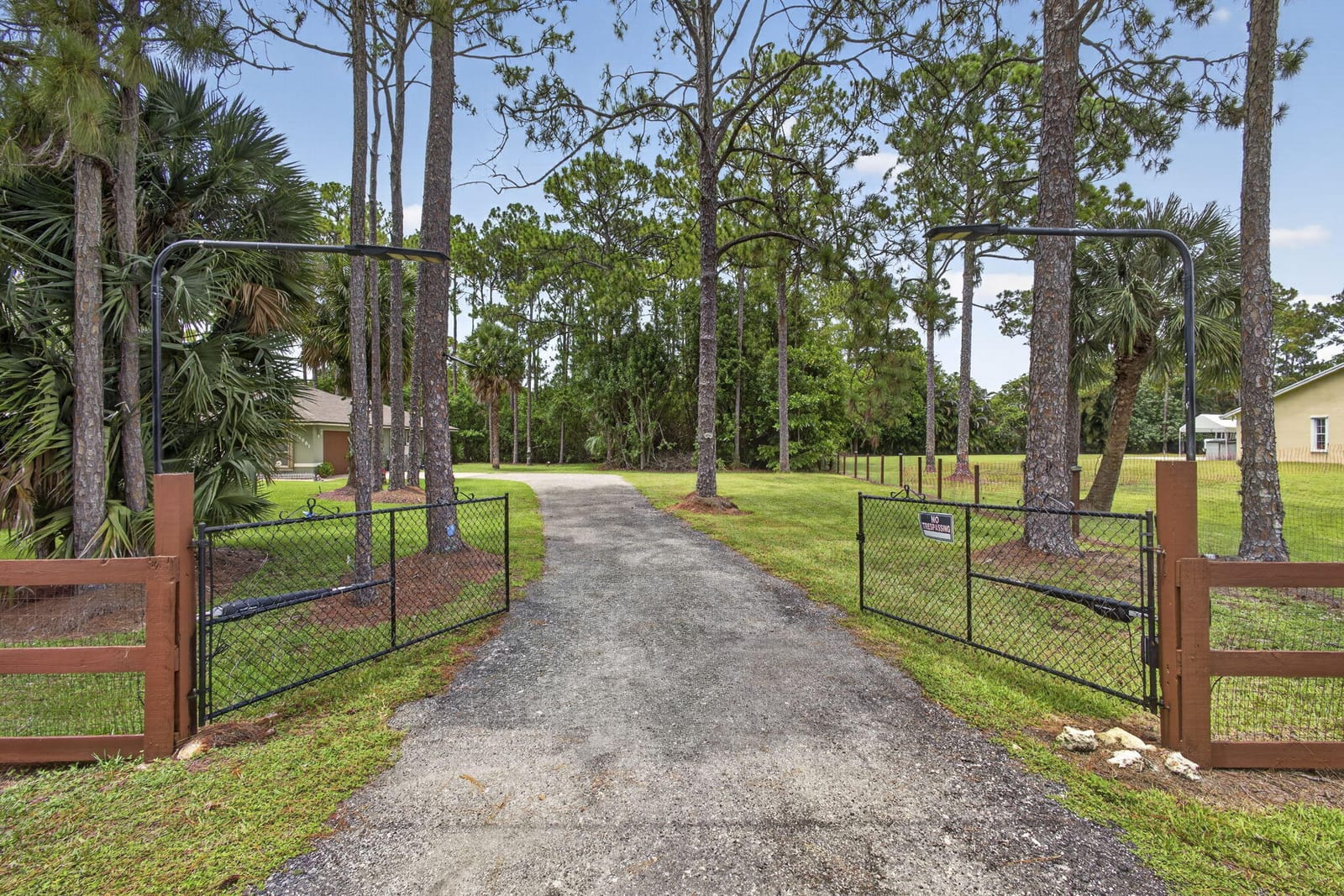 14881 68th Street N, Loxahatchee, FL 33470 photo 2