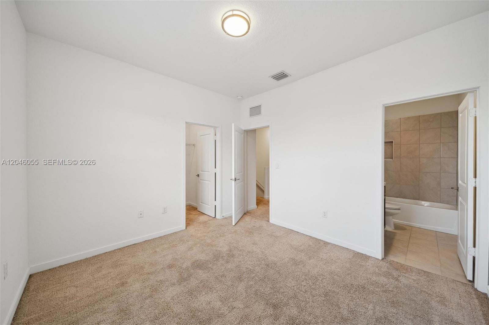 441 NE 4th Lane — photo 5