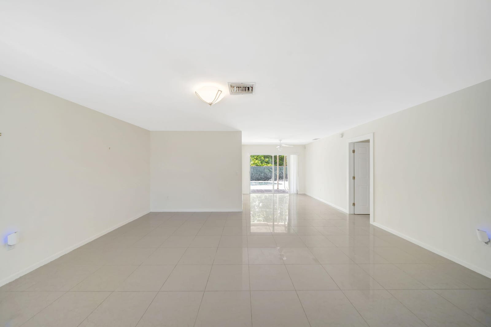 2545 NW 105th Lane, Sunrise, FL 33322 photo 15