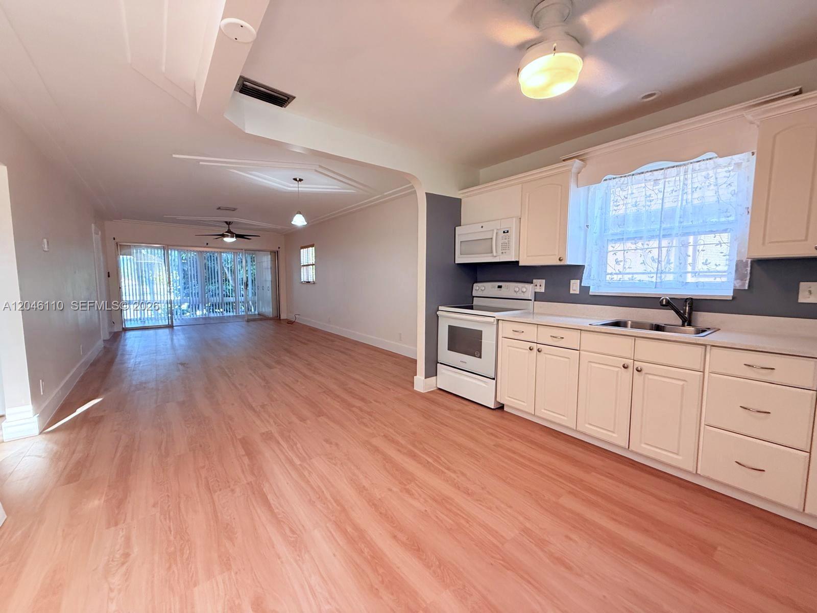 2832 Fillmore Street 20, Hollywood, FL 33020, Hollywood