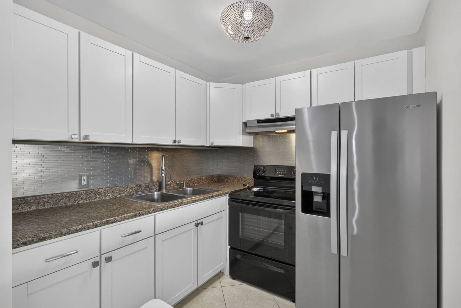 127 Chatham F — photo 7