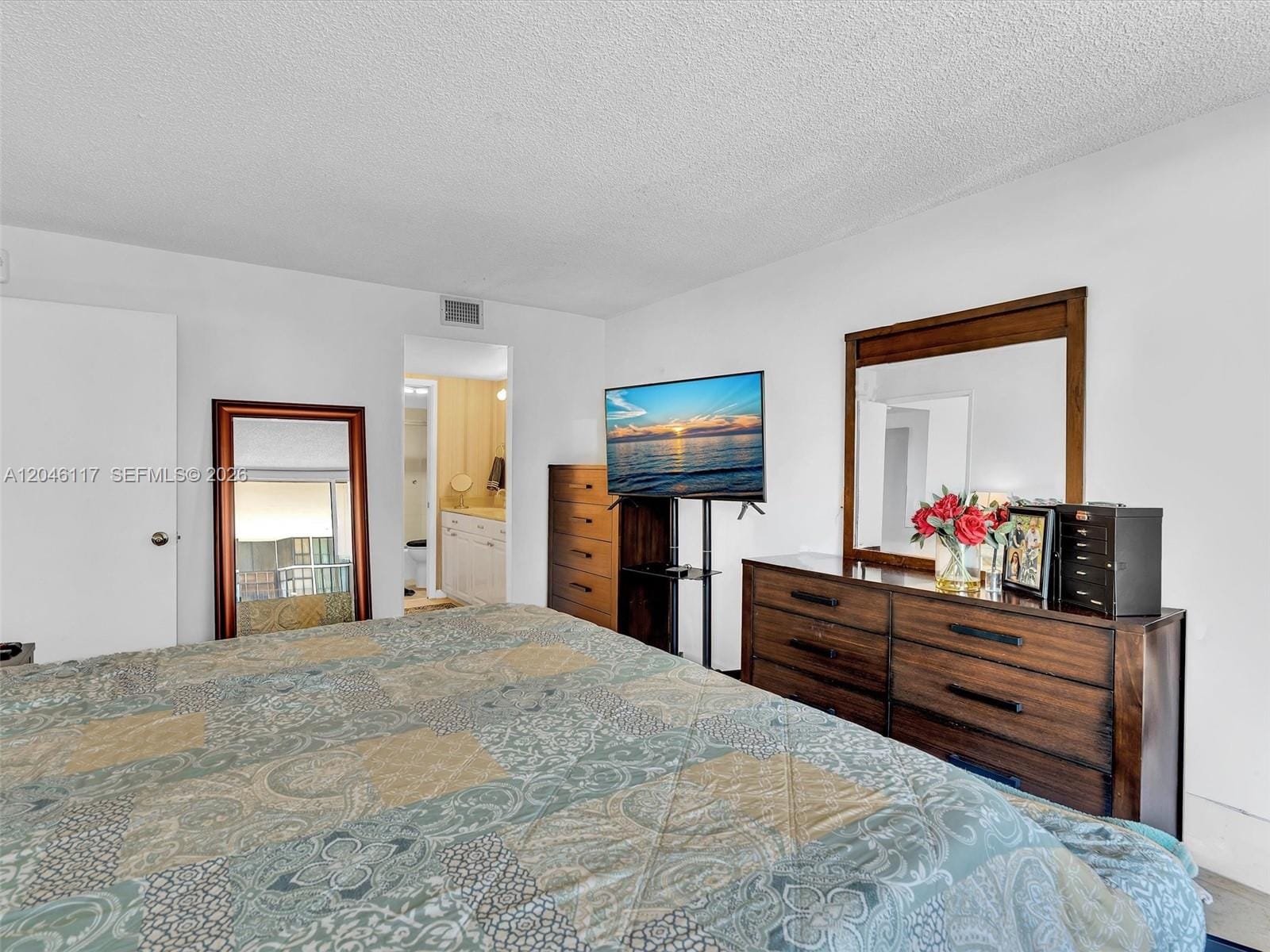 1901 Brickell Avenue B1203, Miami, FL 33129 photo 17