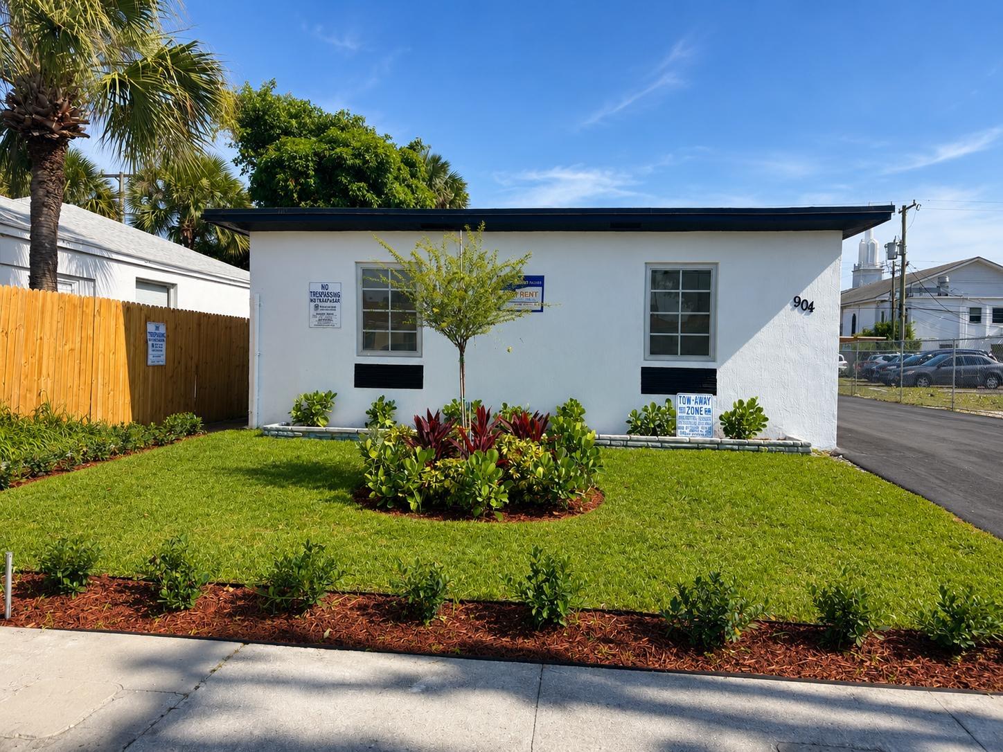904 10th Street 1, West Palm Beach, FL 33401