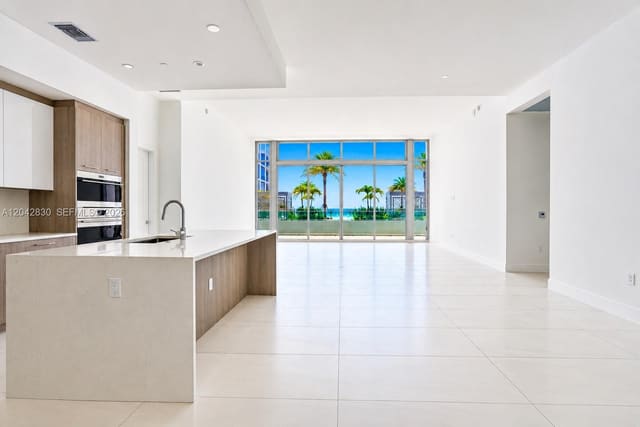 153 N Seabreeze Boulevard 401, Selene Condo, Fort Lauderdale, FL