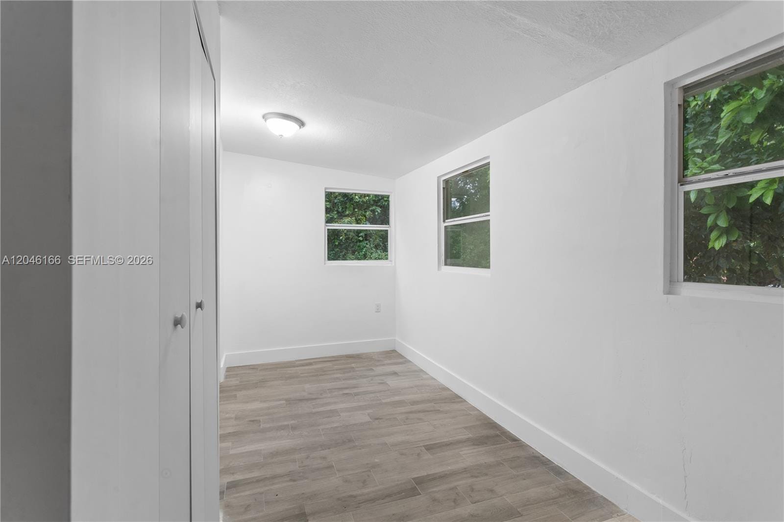 27 NE 60th Terrace 2 — photo 11