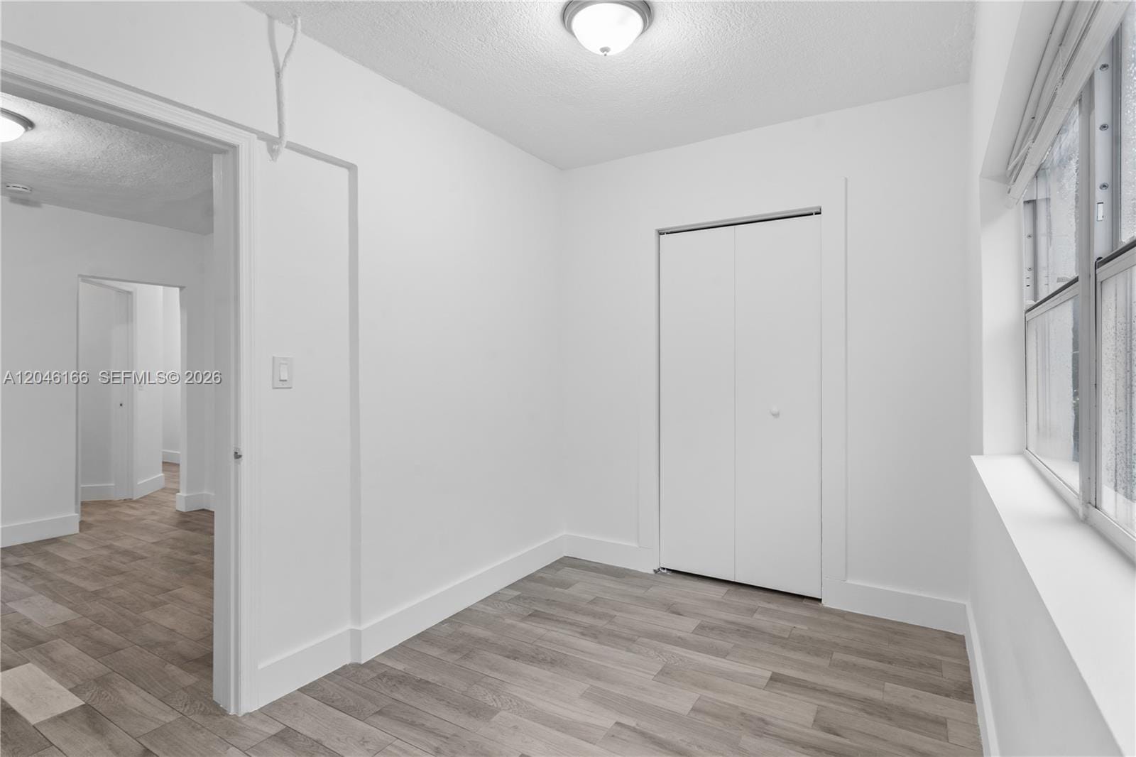 27 NE 60th Terrace 2 — photo 3