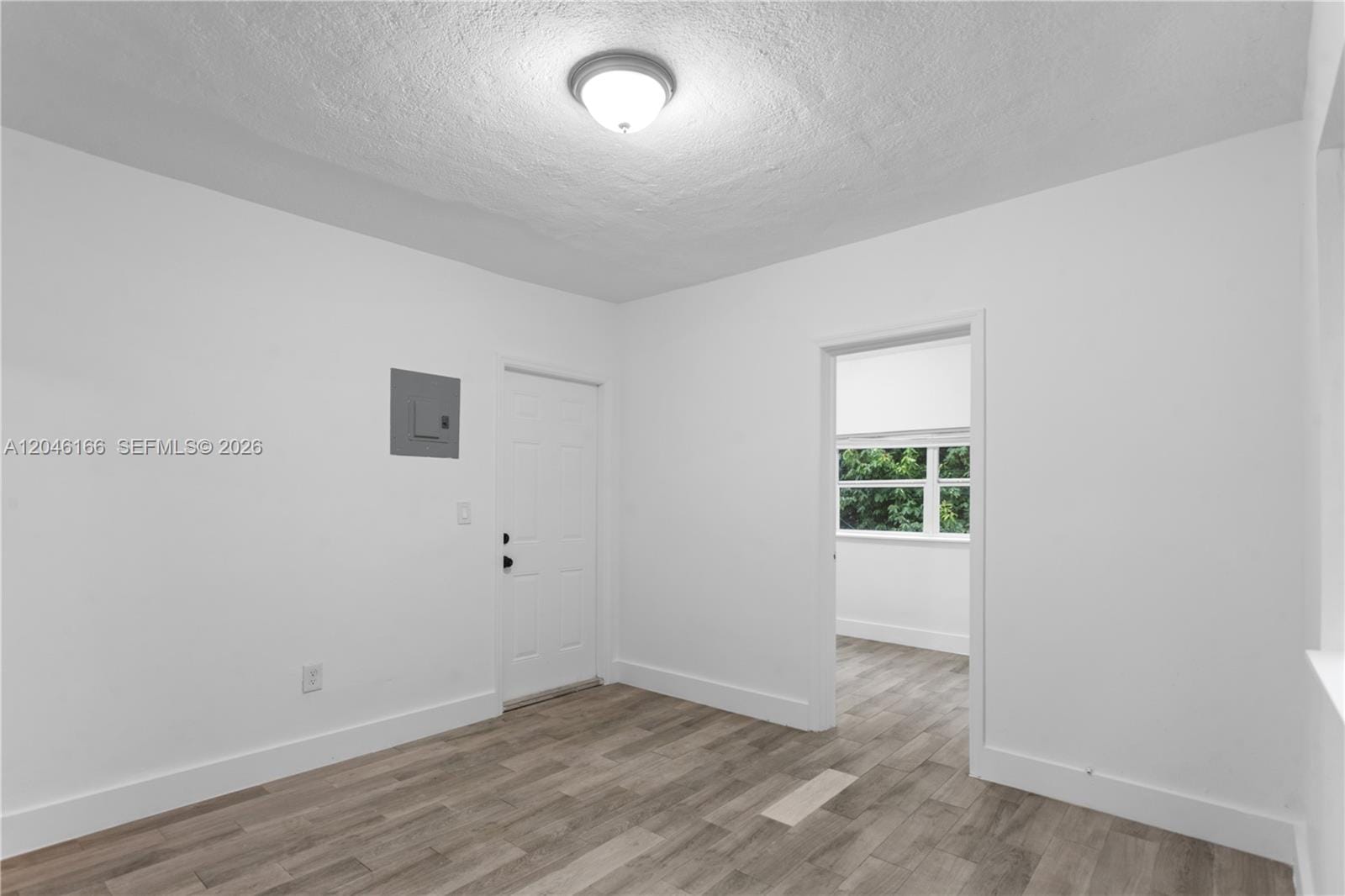 27 NE 60th Terrace 2 — photo 5
