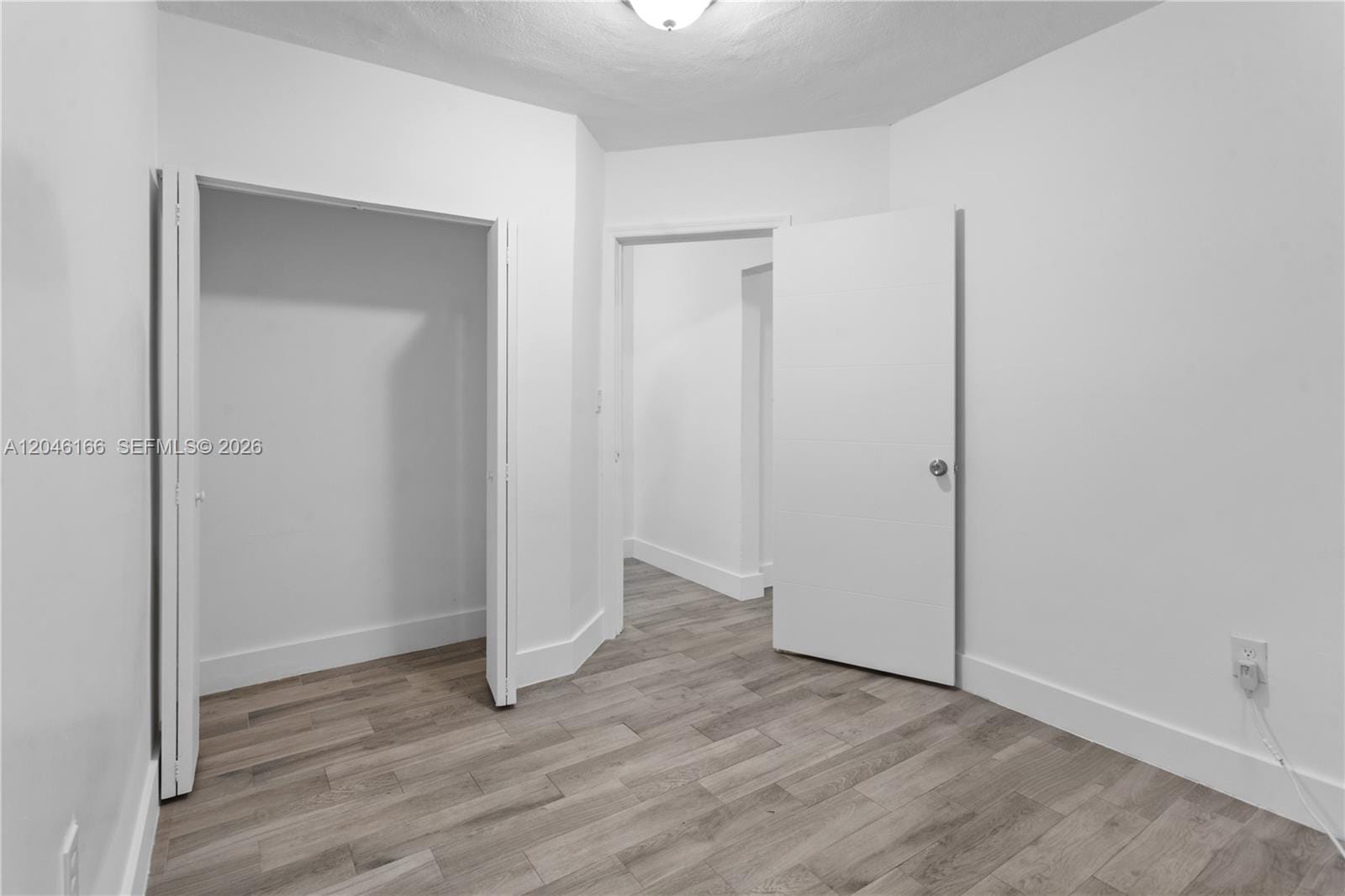 27 NE 60th Terrace 2 — photo 7