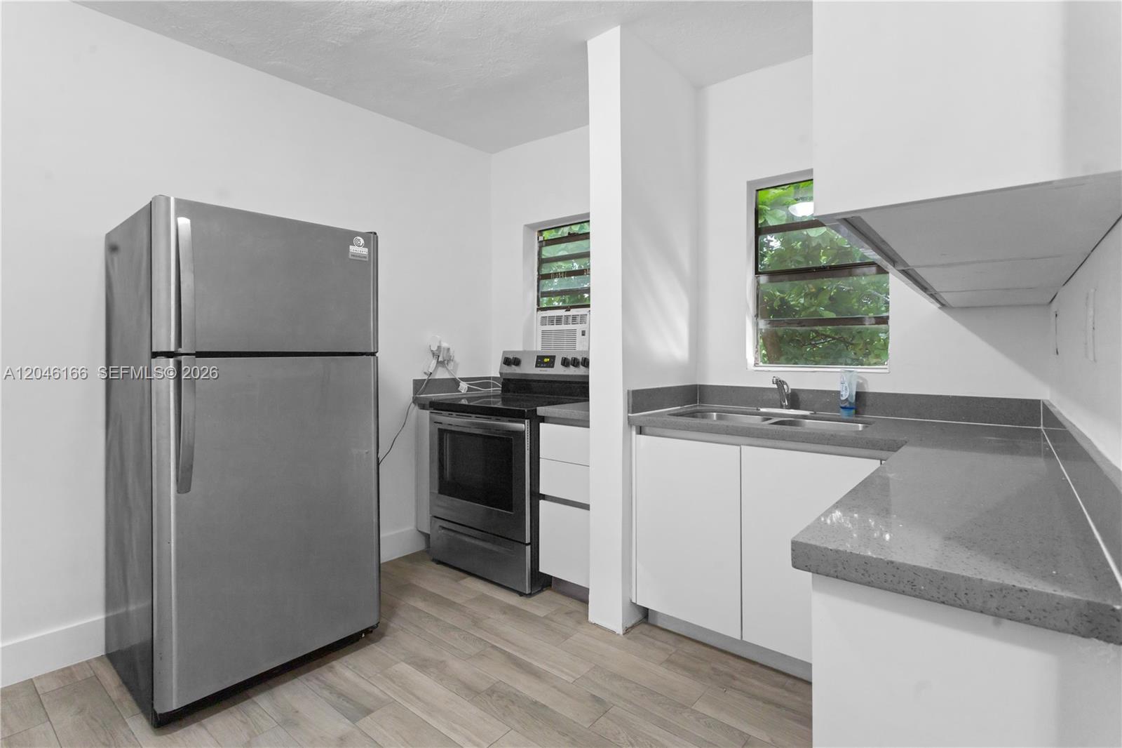 27 NE 60th Terrace 2