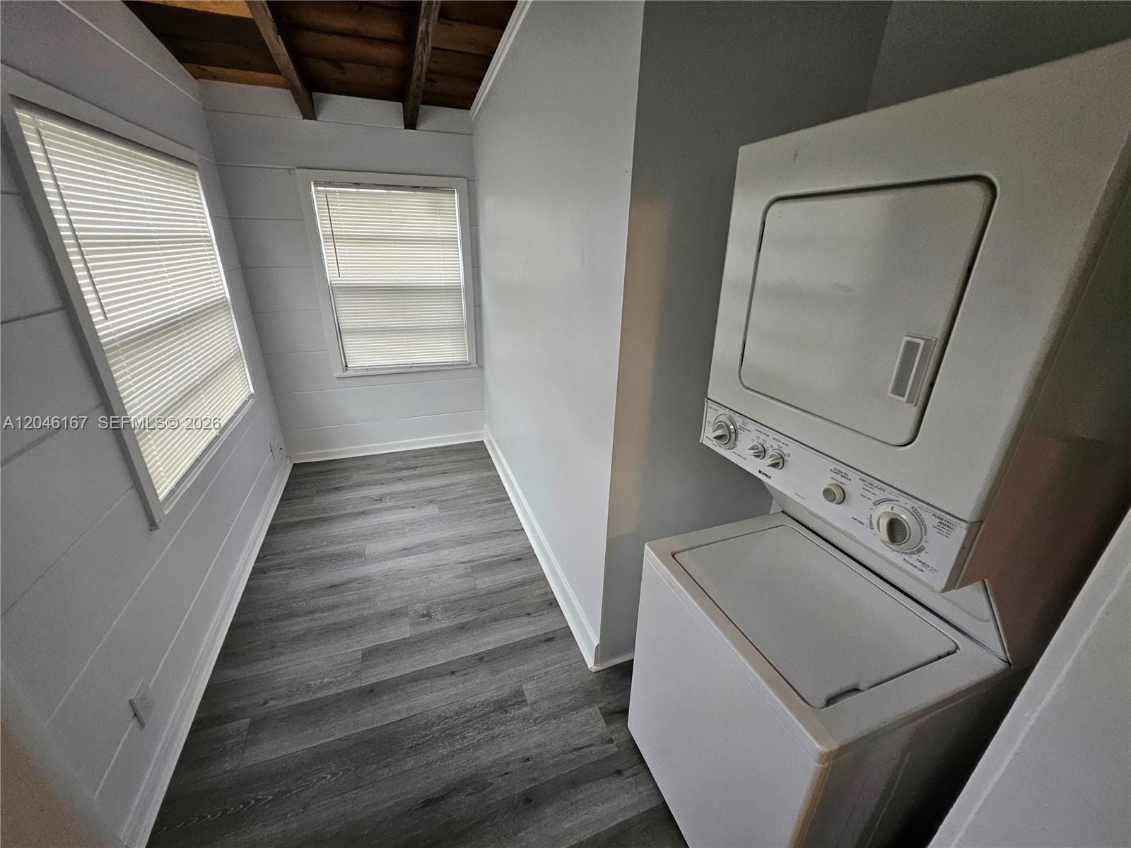2121 NW 28th Street — photo 4