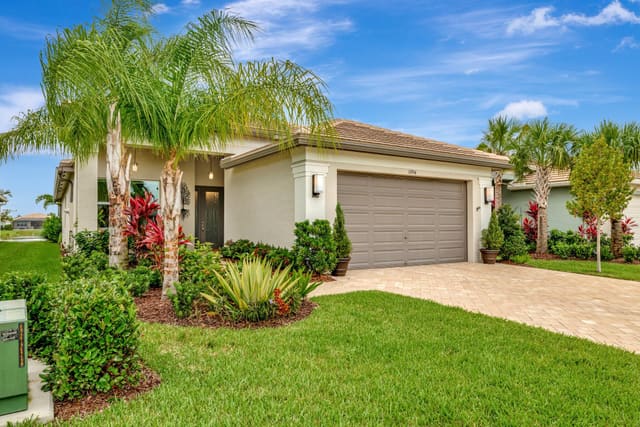 11954 SW Seaway Street, Valencia Grove Riverland, Port St. Lucie, FL