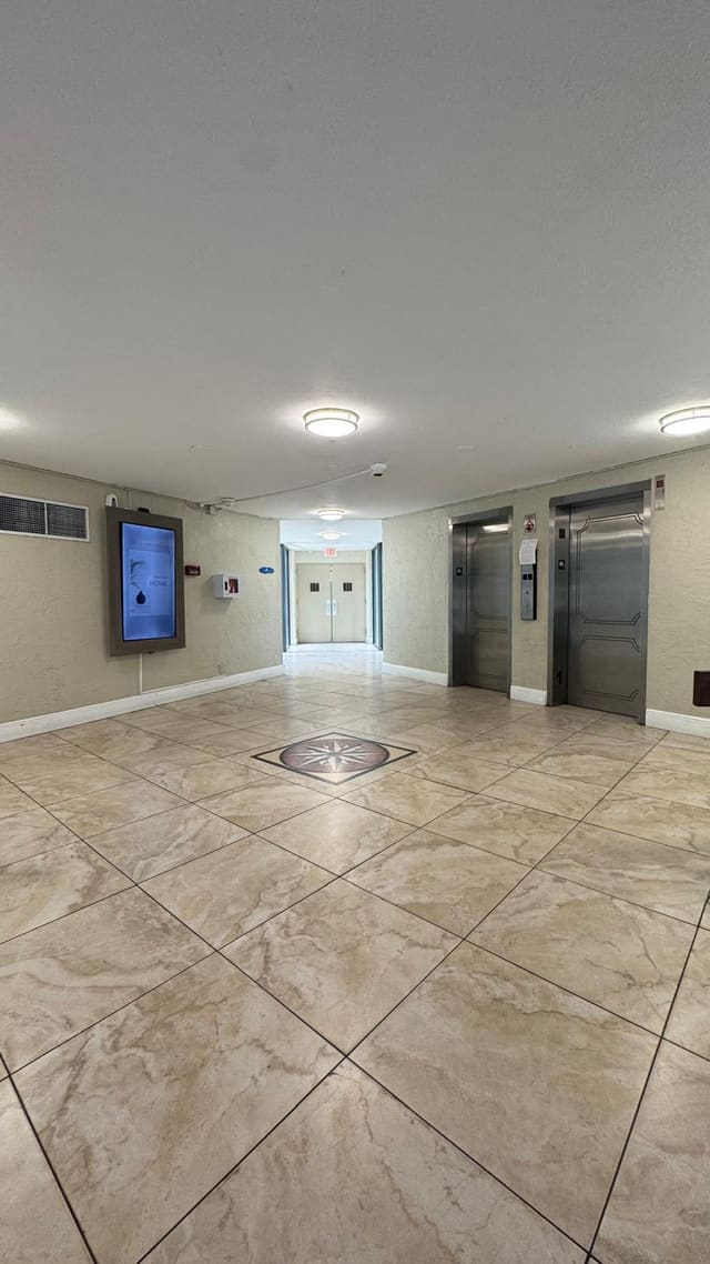 4222 Inverrary Boulevard 4509, Lauderhill, FL 33319