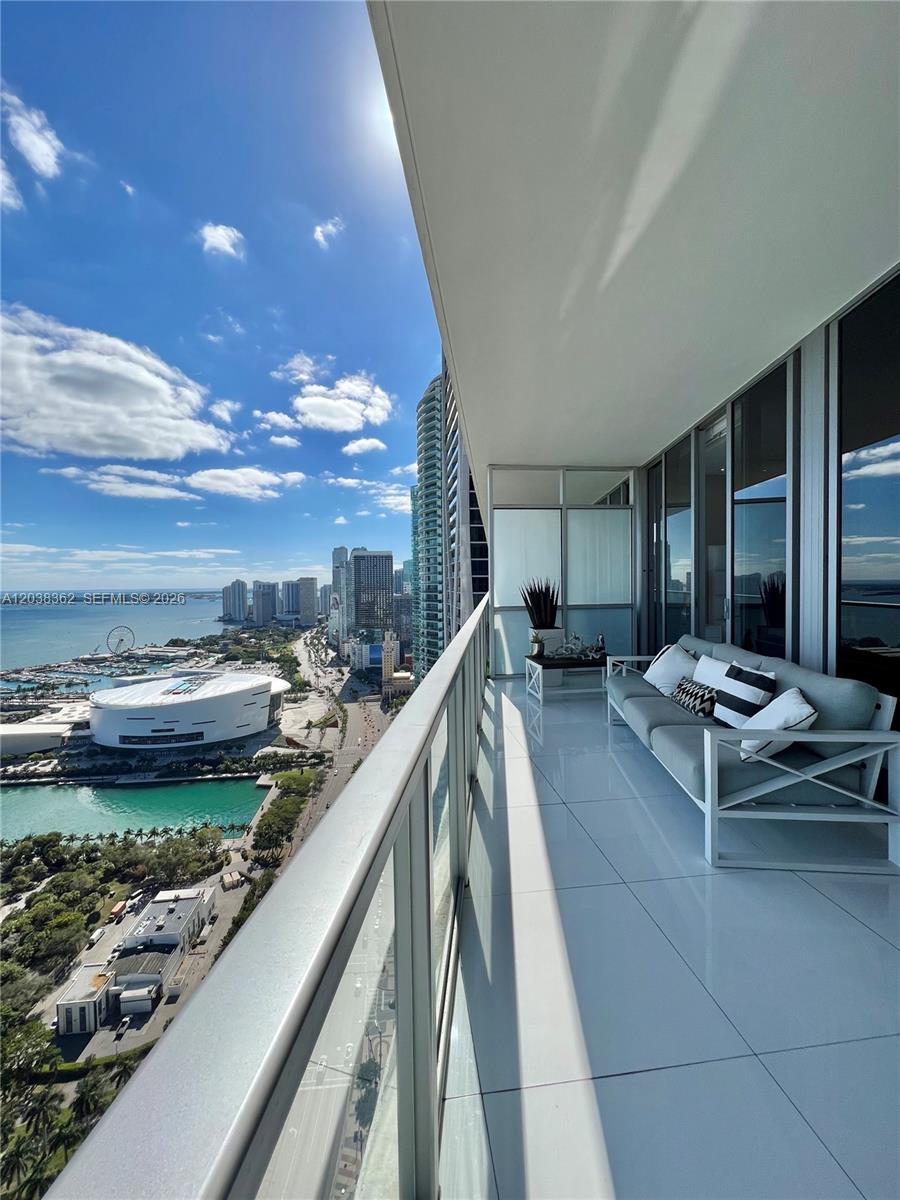 1100 Biscayne Boulevard 4103, Miami, FL 33132