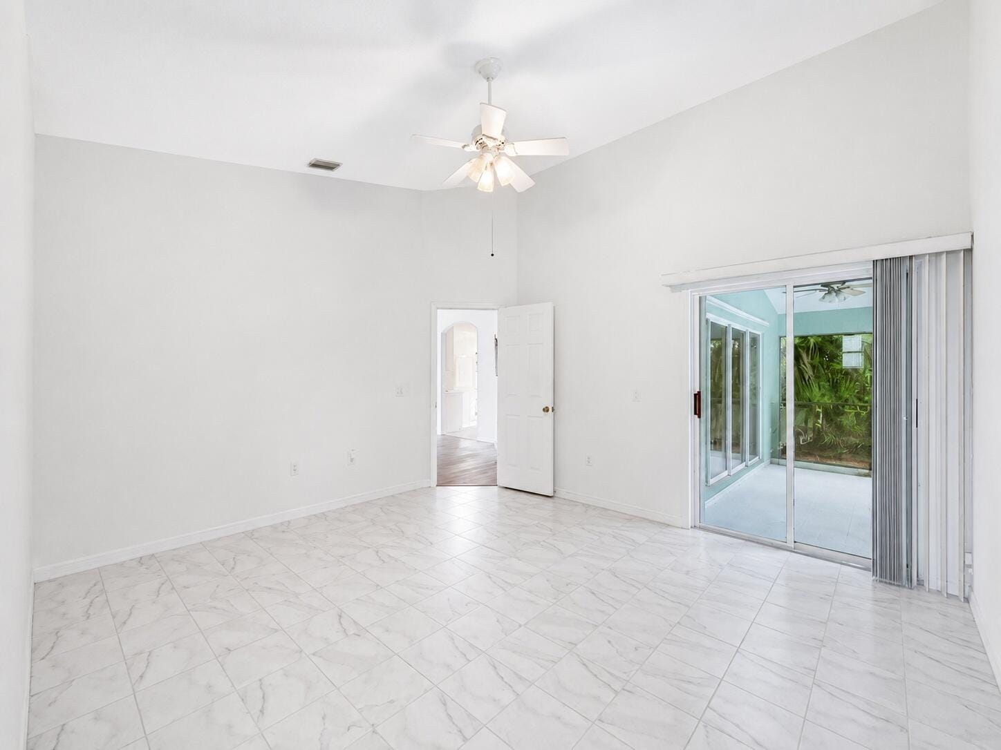 5850 39th Ln Lane, Vero Beach, FL 32966 photo 17