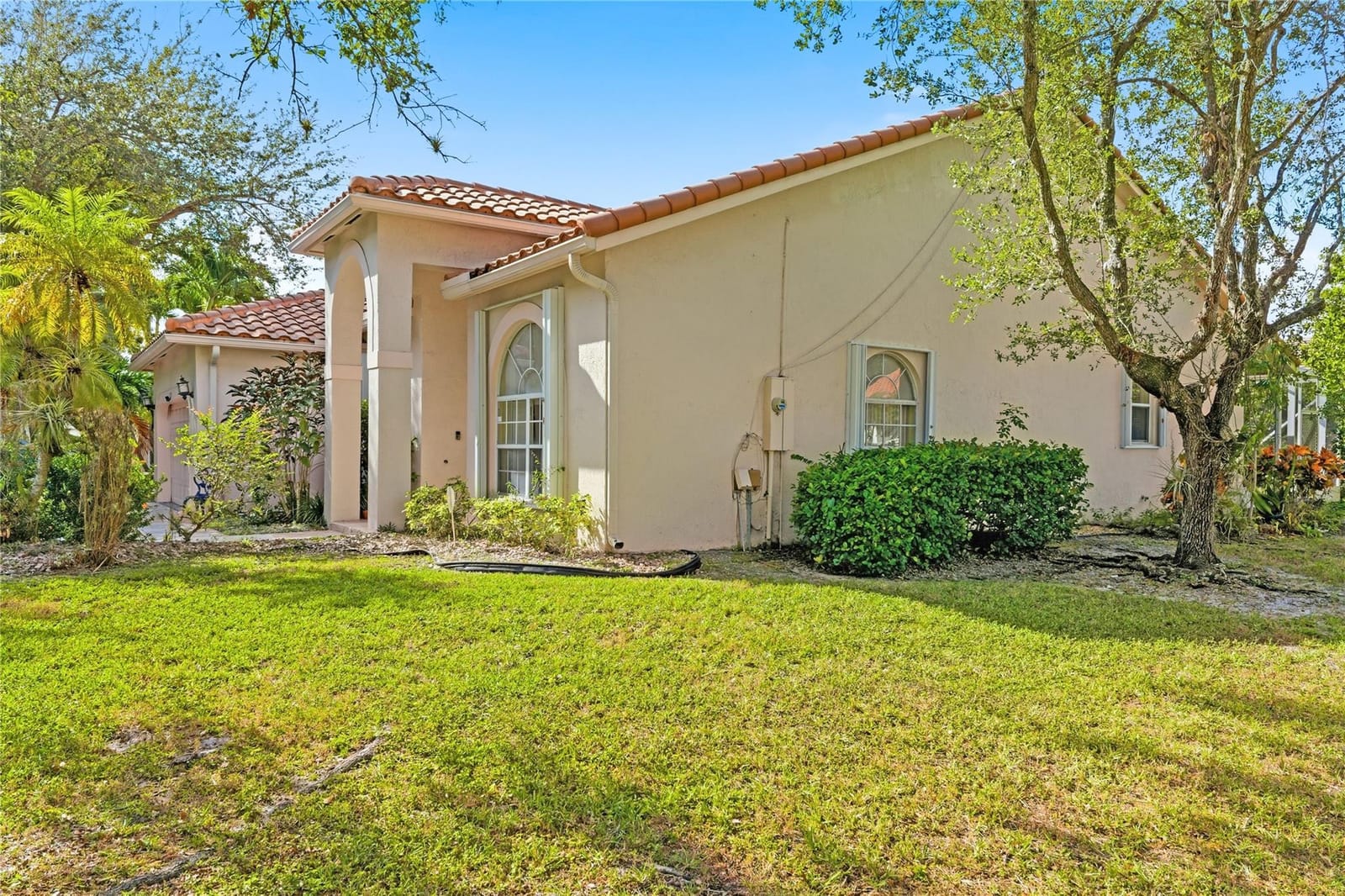 5374 NW 57th Avenue, Coral Springs, FL 33067 photo 3