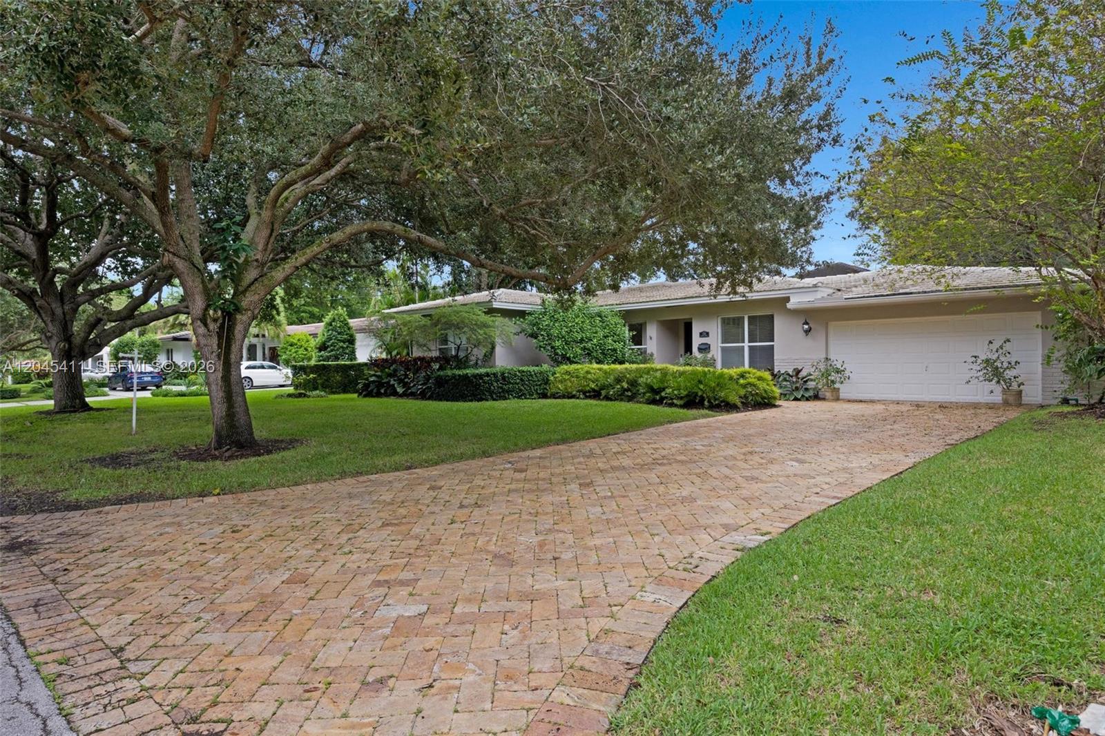 1246 Algardi Avenue, Coral Gables, FL 33146, Coral Gables