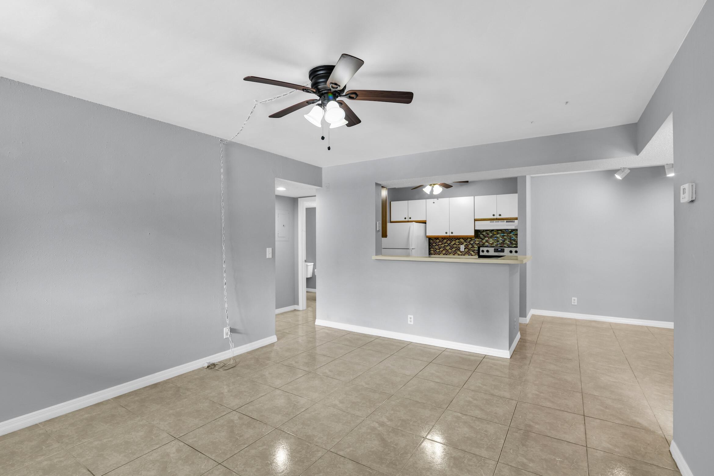 3995 W Mcnab Road B205, Pompano Beach, FL 33069