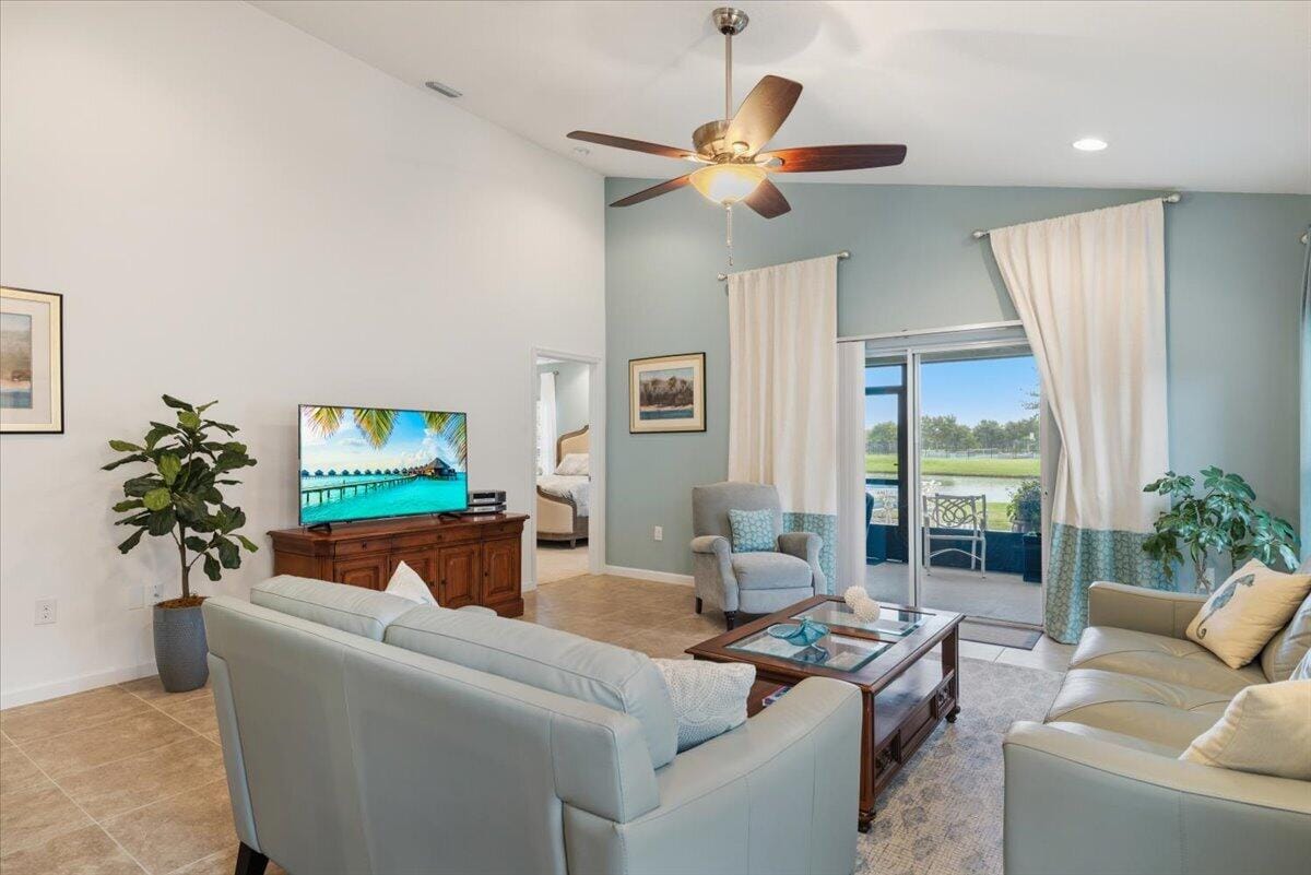 2024 Albany Terrace SW, Vero Beach, FL 32968 photo 8