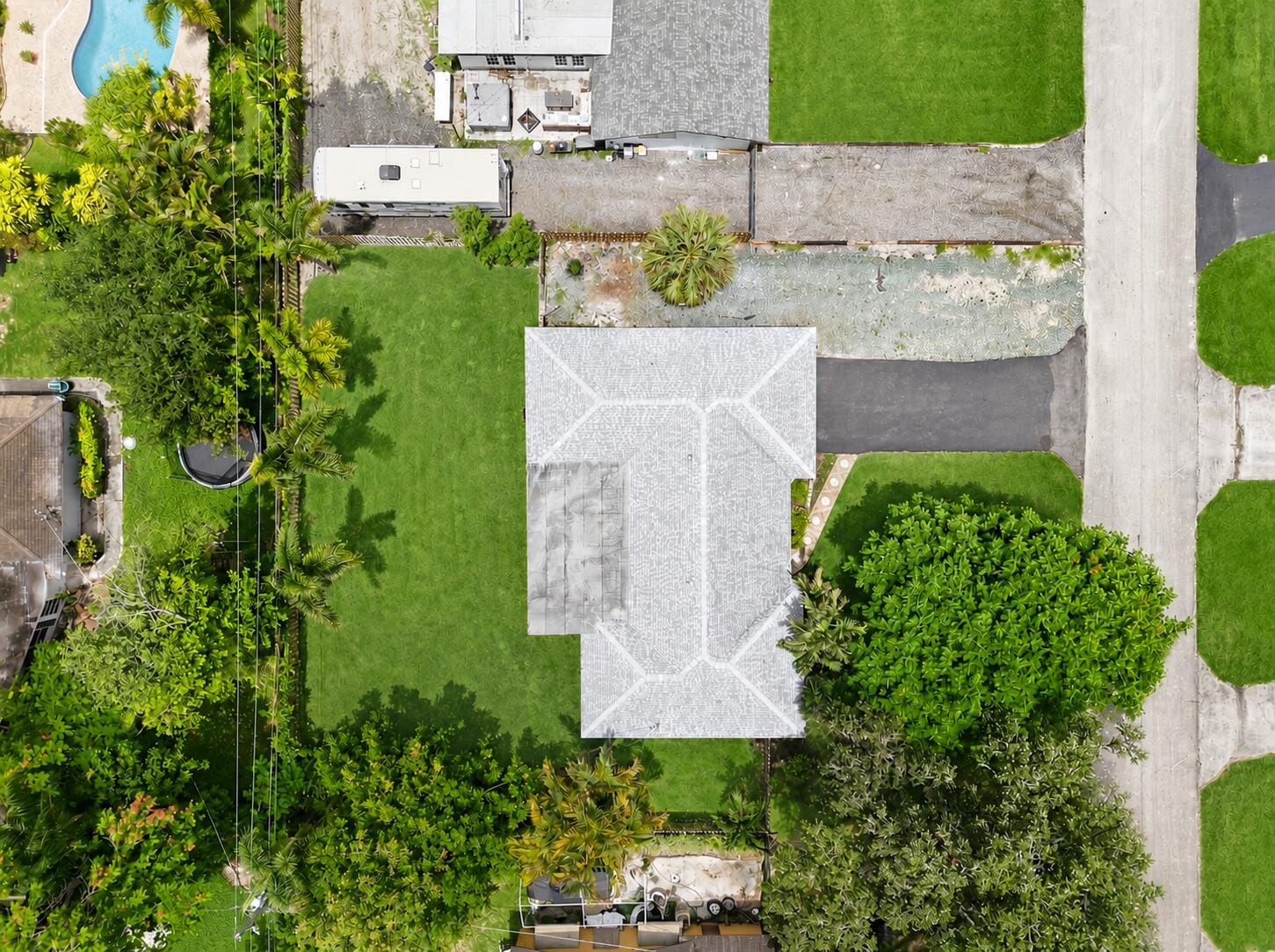 31 W Coconut Drive, Lake Worth, FL 33467 photo 27