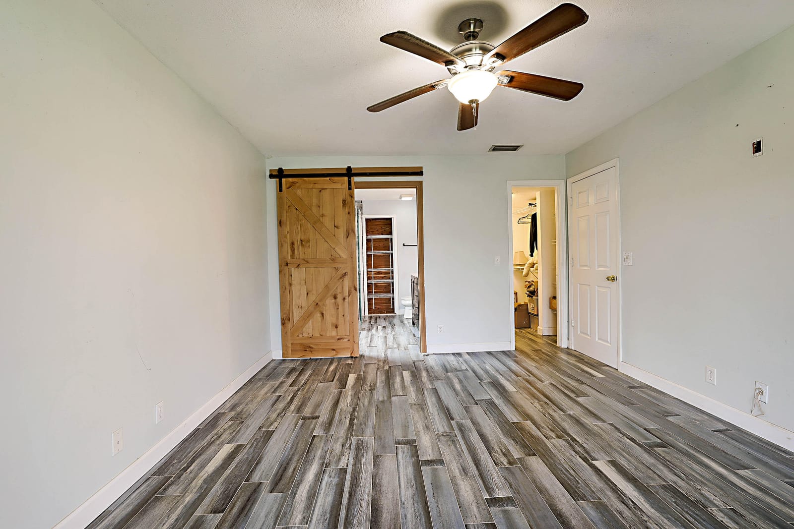 3570 Woods Walk Boulevard, Lake Worth, FL 33467 photo 24