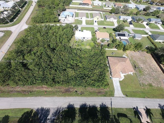 3757 Savona Boulevard, Port St. Lucie, FL 34953