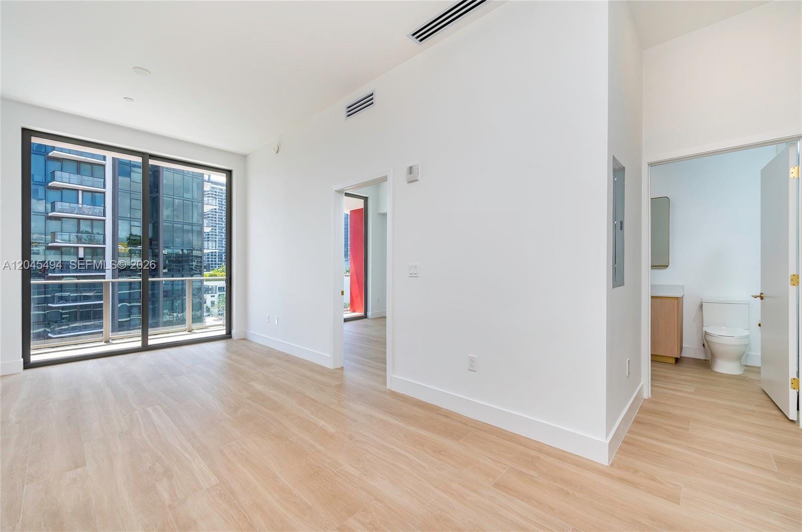 90 NE 32 Street PH1106, Miami, FL 33137 photo 9