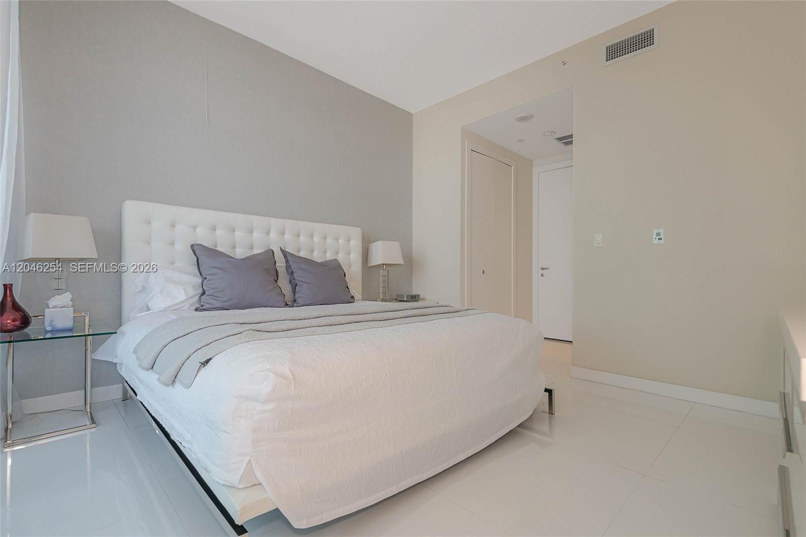 200 Biscayne Boulevard Way 5109, Miami, FL 33131 photo 18