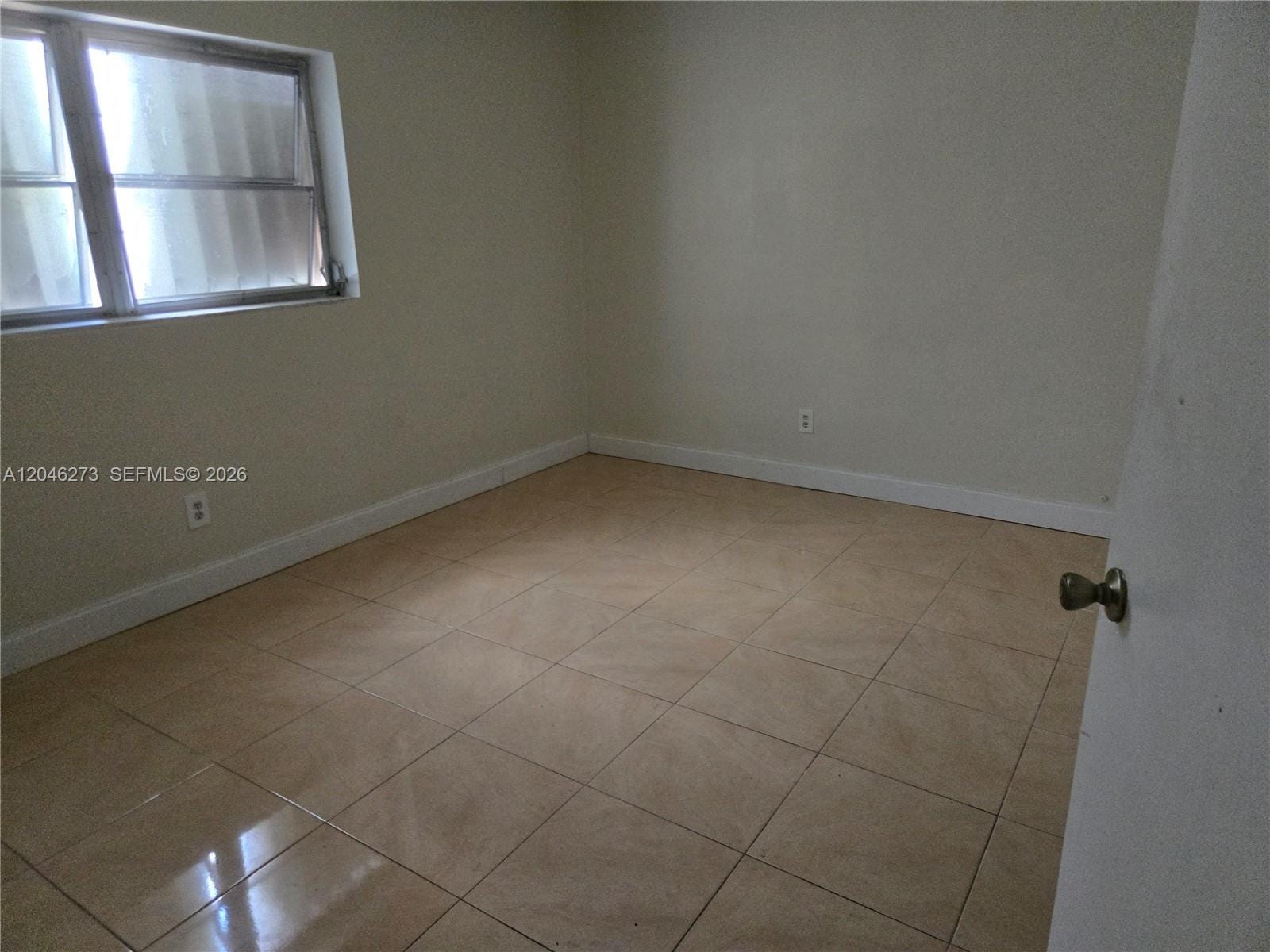 4205 NW 52nd Avenue, Lauderdale Lakes, FL 33319 photo 10