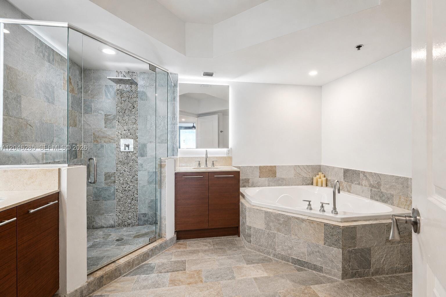 2641 N Flamingo Road 2308, Plantation, FL 33323 photo 12