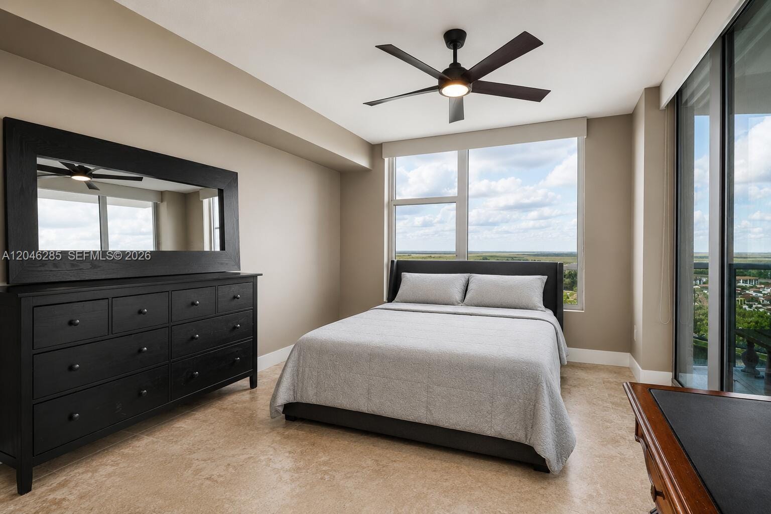 2641 N Flamingo Road 2308, Plantation, FL 33323 photo 8