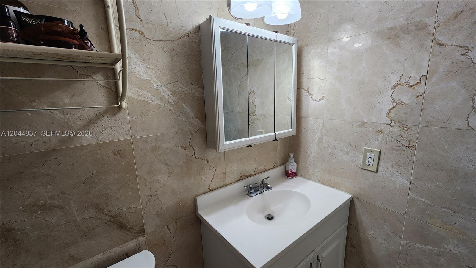 19201 E Collins Avenue 345 — photo 8