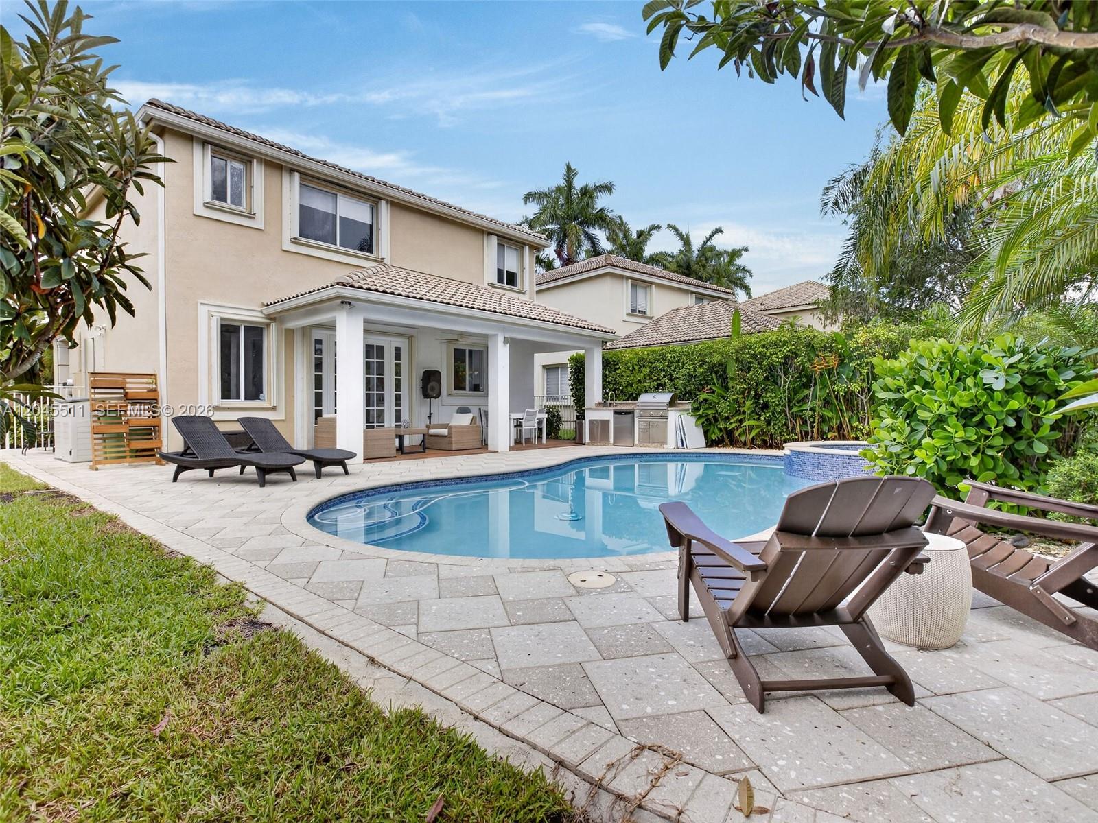 1401 Canary Island Drive, Weston, FL 33327