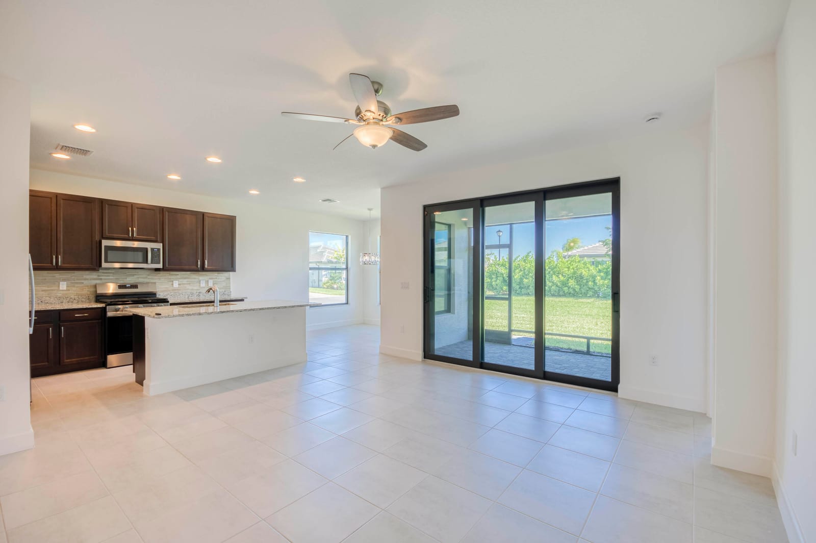 12555 SW Manatee Marsh Terrace — photo 4