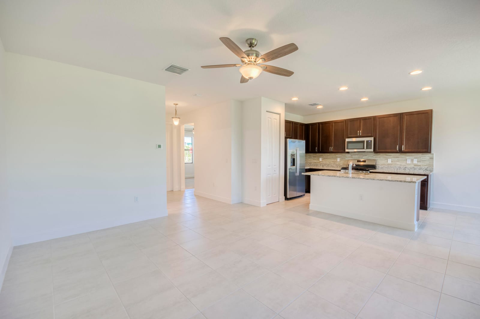 12555 SW Manatee Marsh Terrace — photo 7