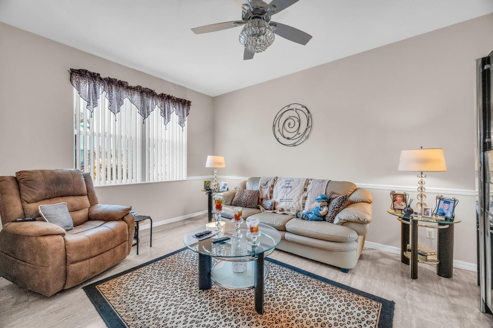 533 NW Portofino Lane — photo 8