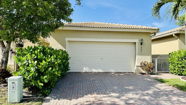 8601 Mangrove Cay, West Palm Beach, FL 33411