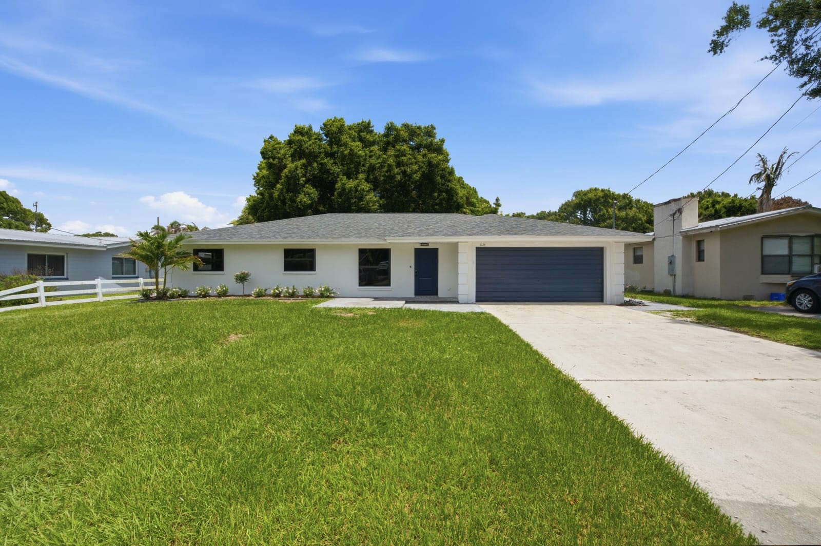 1124 Club Drive, Fort Pierce, FL 34982 photo 2
