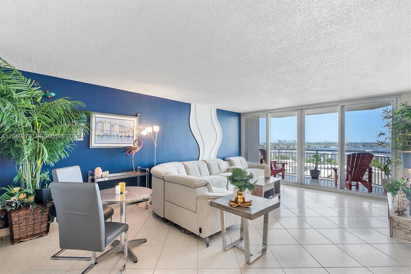 18031 Biscayne Boulevard 1401 — photo 2