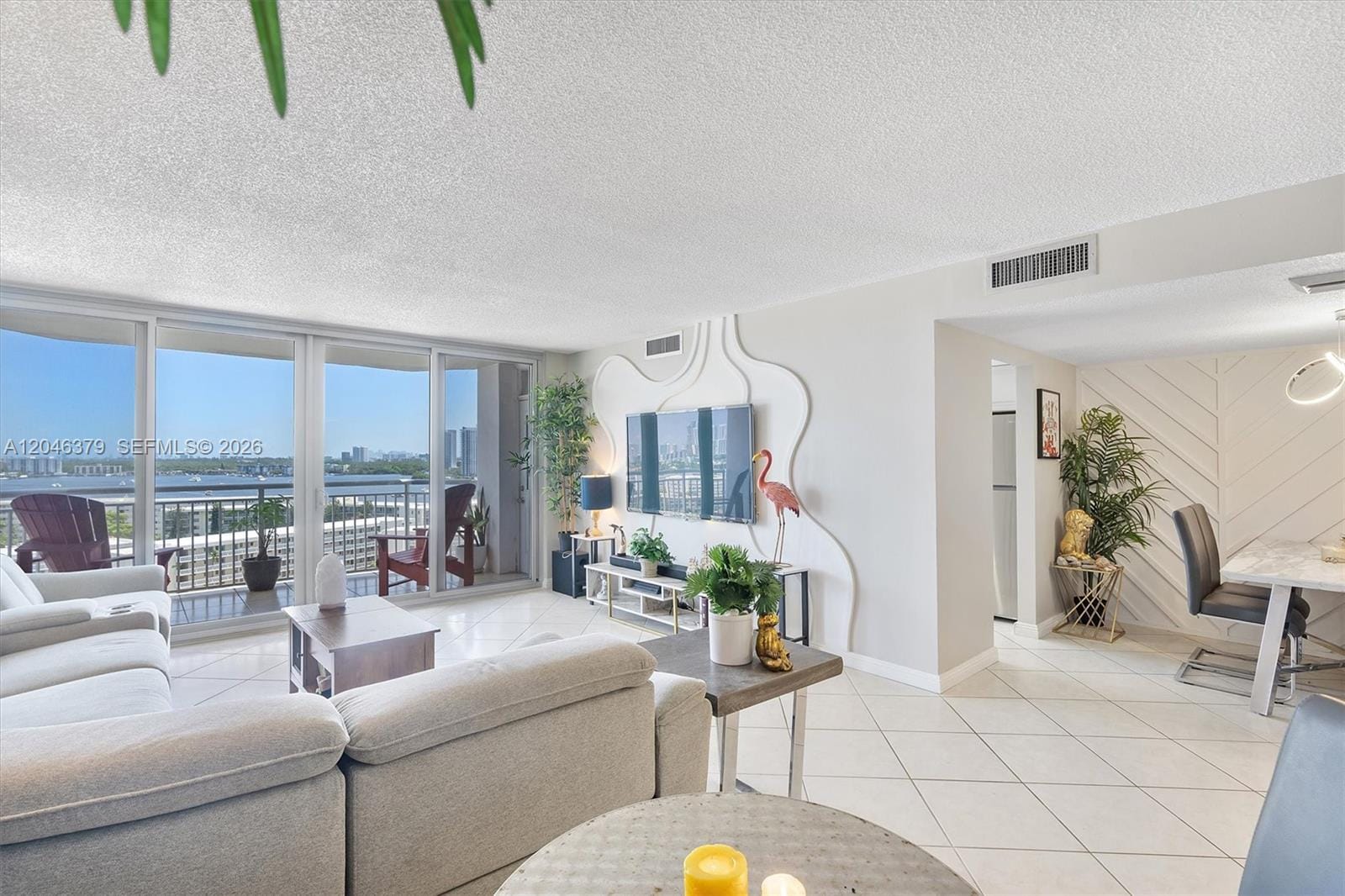 18031 Biscayne Boulevard 1401 — photo 4