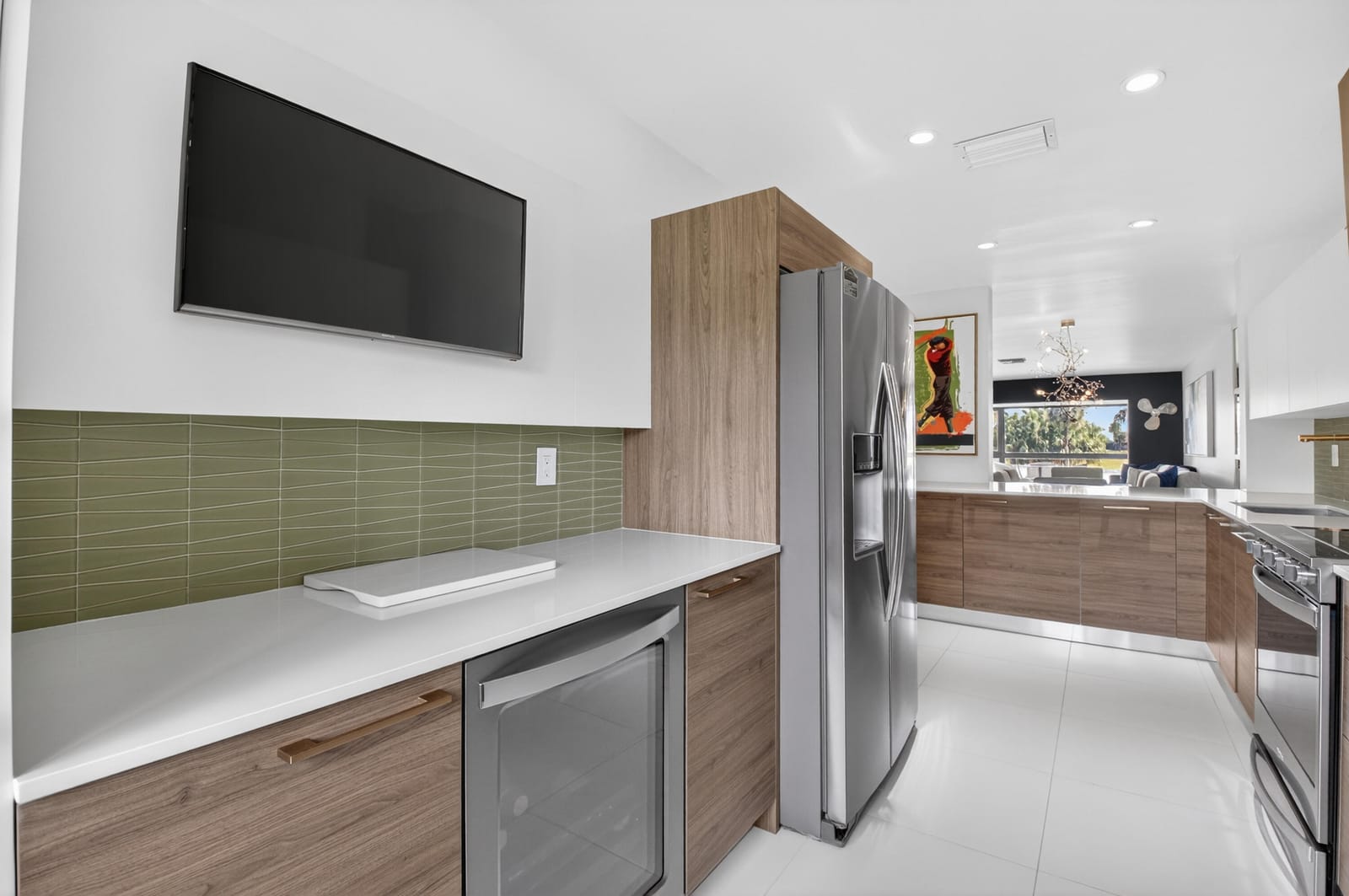 23 Southport Lane D — photo 10