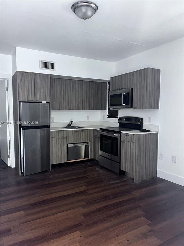 557 Michigan Avenue 115, Miami Beach, FL 33139