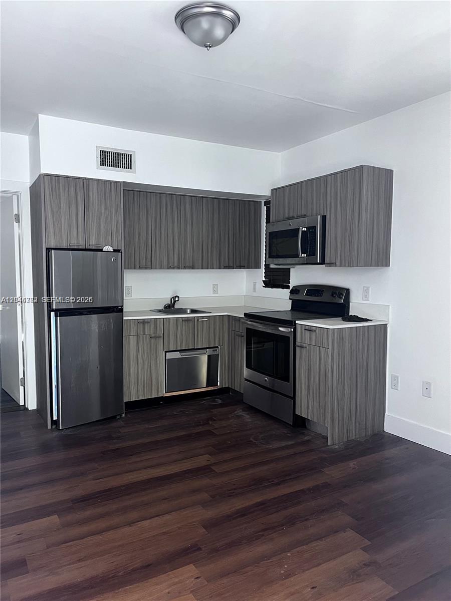 557 Michigan Avenue 115, Miami Beach, FL 33139, Miami Beach